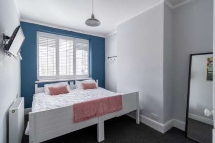 Crescent Gardens, Bath, Image 10