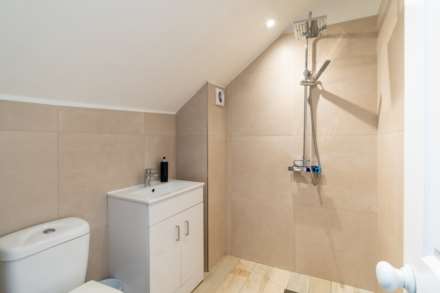 Crescent Gardens, Bath, Image 15