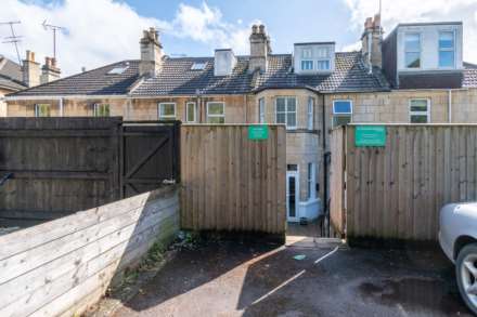 Crescent Gardens, Bath, Image 18