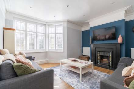 Crescent Gardens, Bath, Image 2