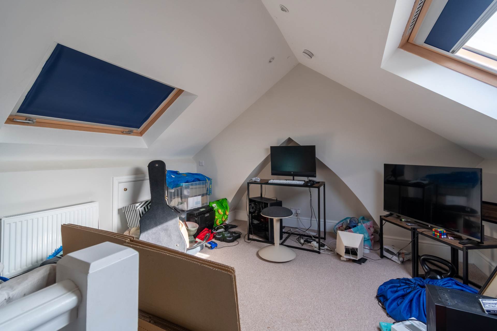Fairmead View, Box, Image 11