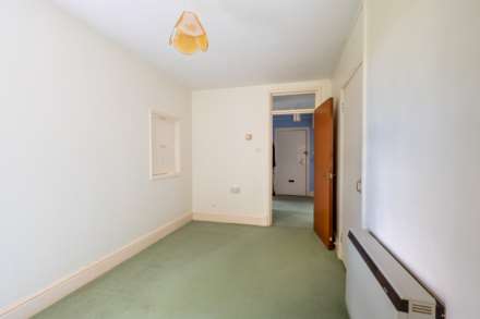 Stoneleigh Court, Lansdown Road, Image 9