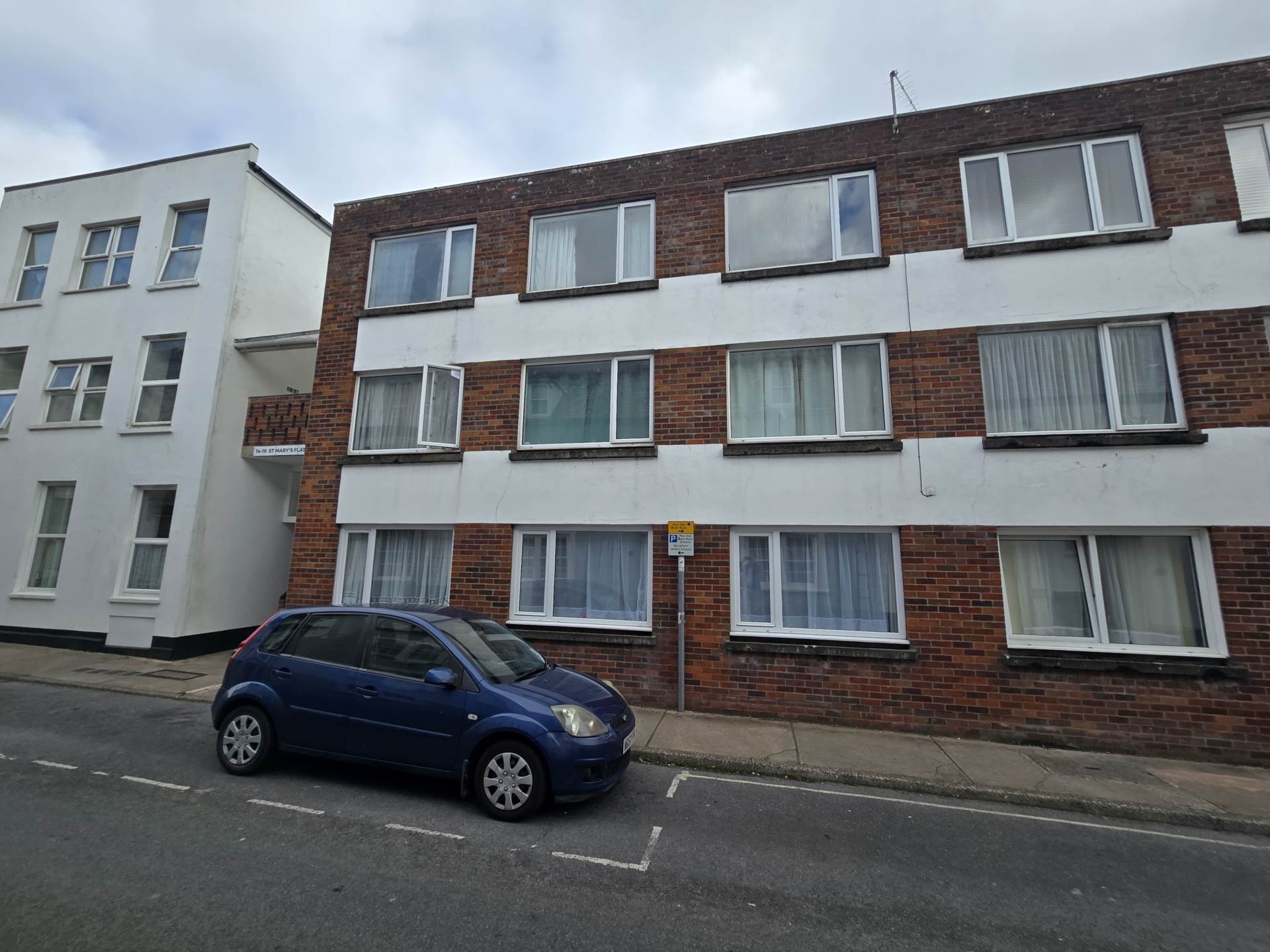 Buttgarden Street, Bideford, Image 1