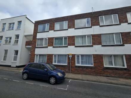 Buttgarden Street, Bideford, Image 1