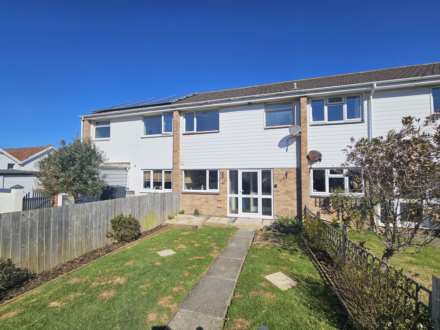3 Bedroom Terrace, Swanswood Gardens, Westward Ho!