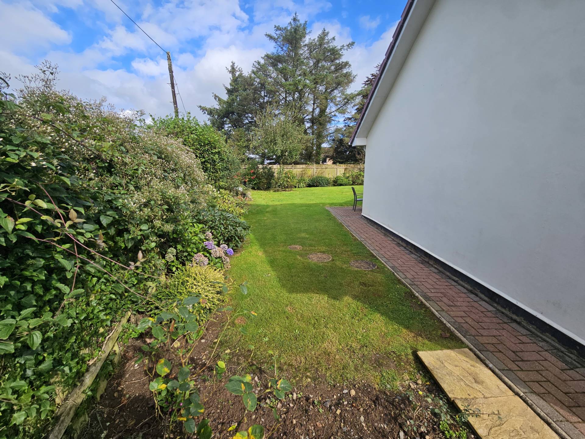 Church Lane, Frithelstockstone, Image 15
