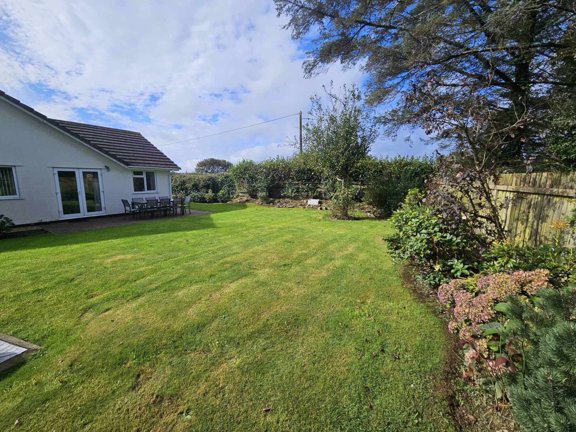 Church Lane, Frithelstockstone, Image 19