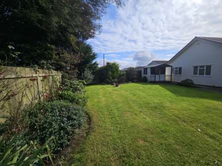 Church Lane, Frithelstockstone, Image 17