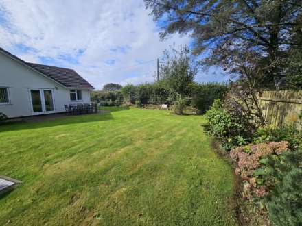 Church Lane, Frithelstockstone, Image 19