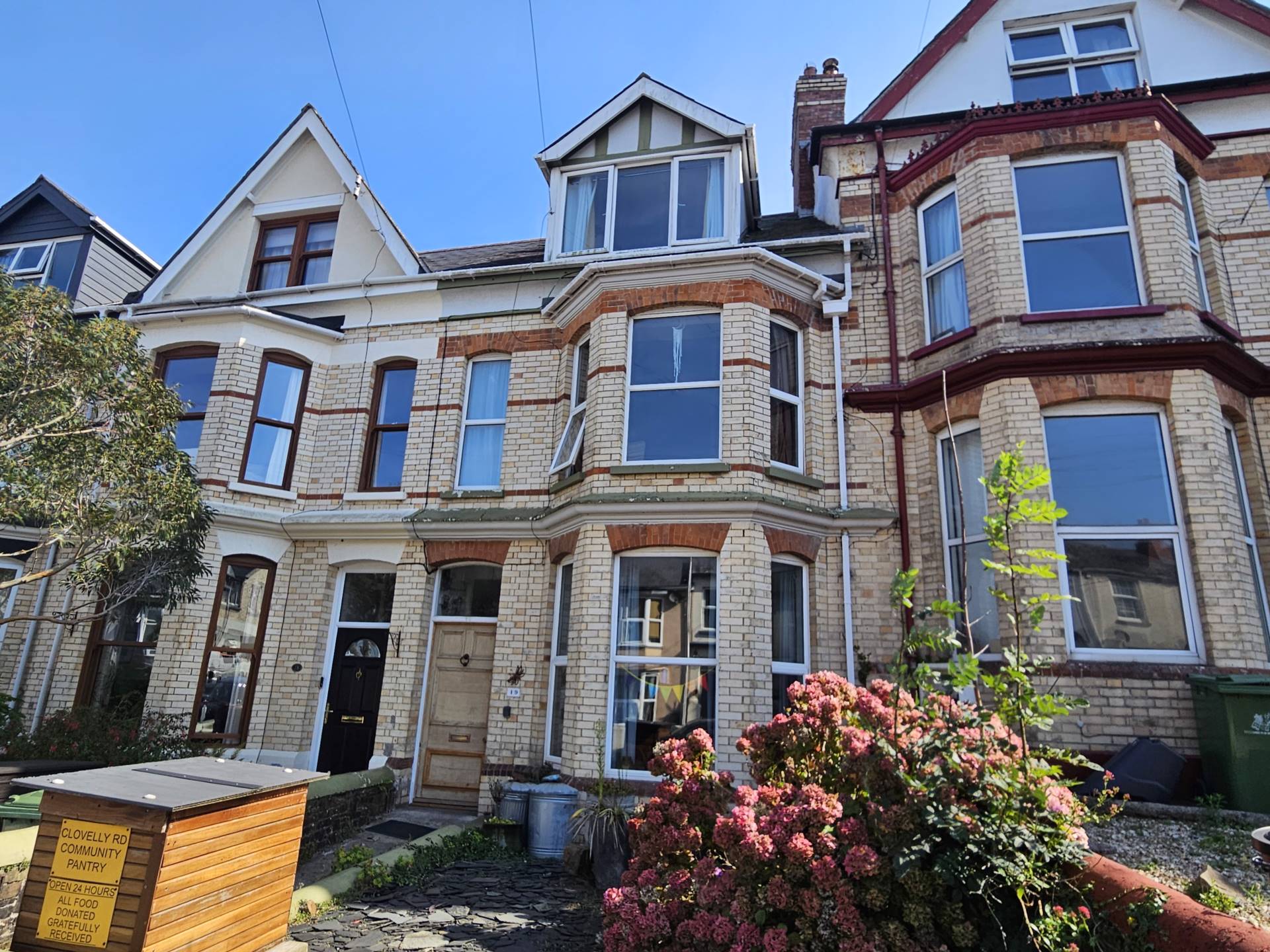 Clovelly Road, Bideford, Image 1
