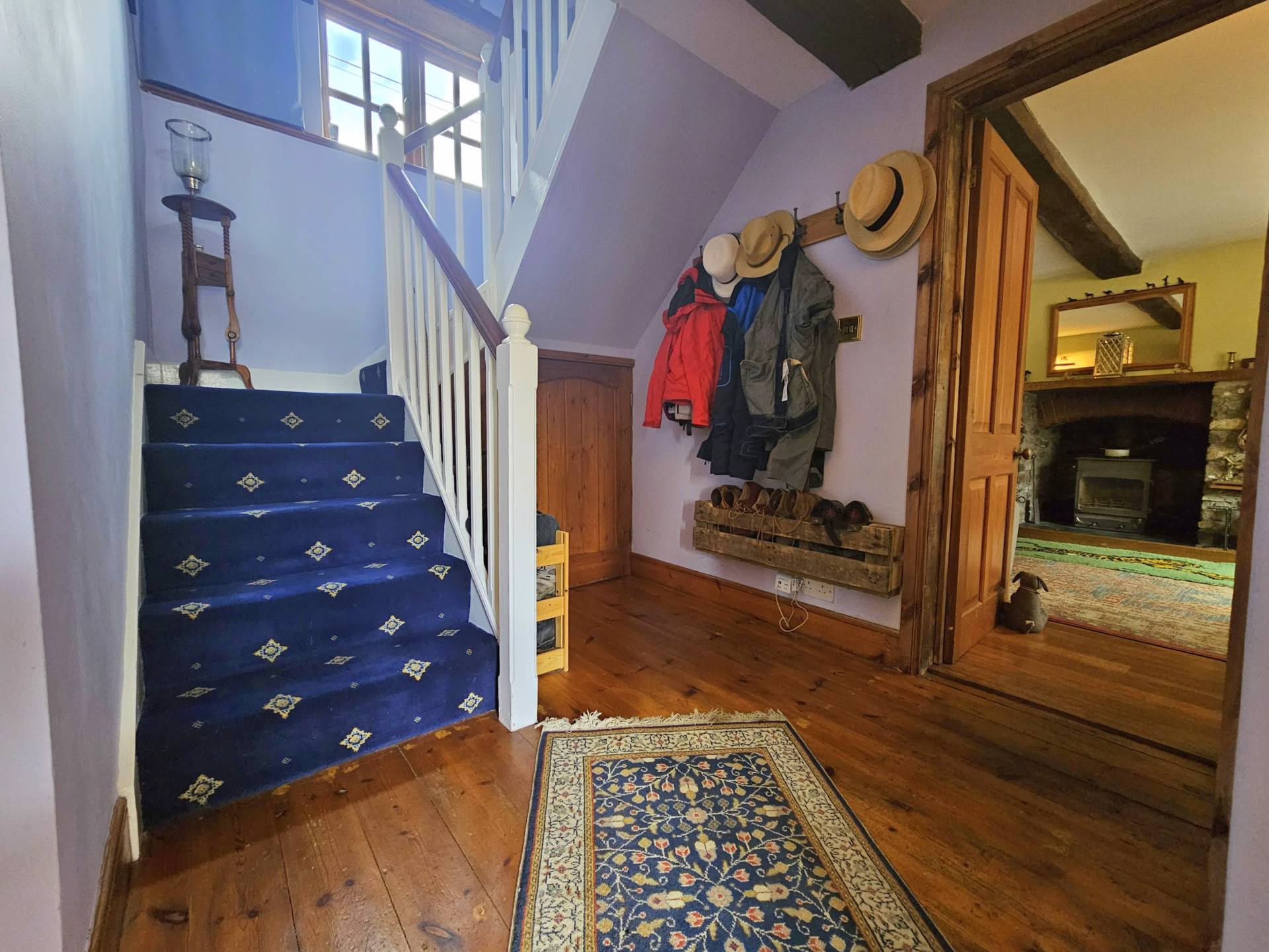 Cranford, Image 3