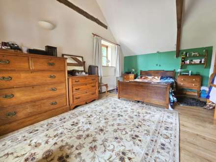 Cranford, Image 17