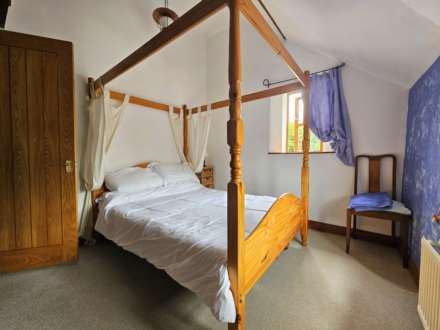 Cranford, Image 21