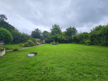 Cranford, Image 34