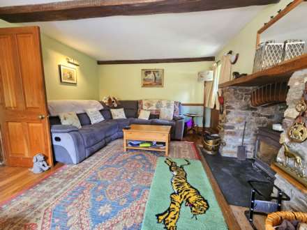 Cranford, Image 9