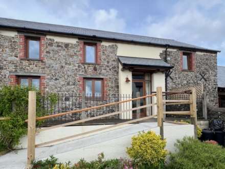 Jubilee Barn, Winscott Barton Barns, Littleham, Image 1