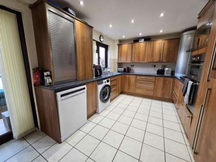 Oaklands, Bideford, Image 7