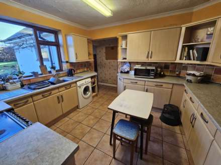Buckland Road, Bideford, Image 4