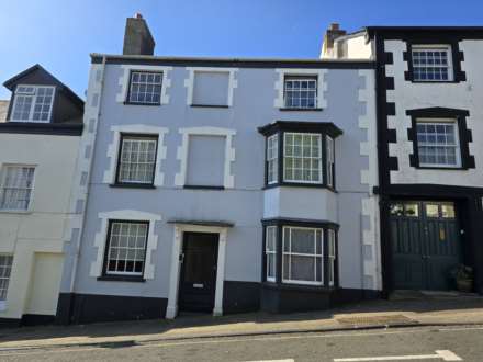 Honestone Street, Bideford