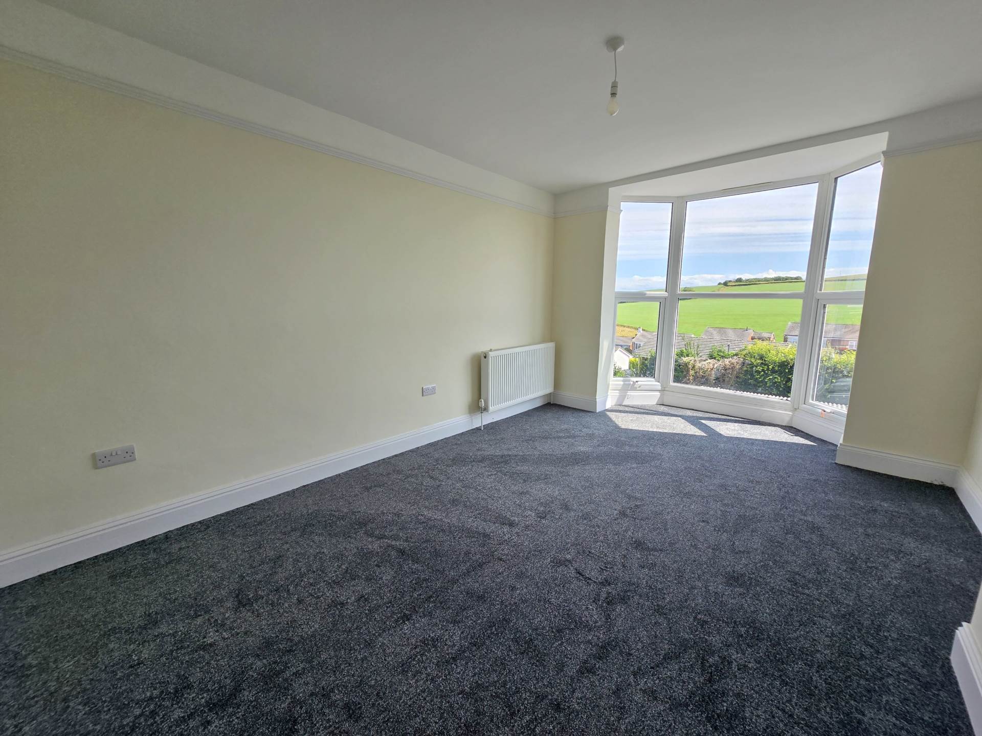 Clovelly Road, Bideford, Image 15