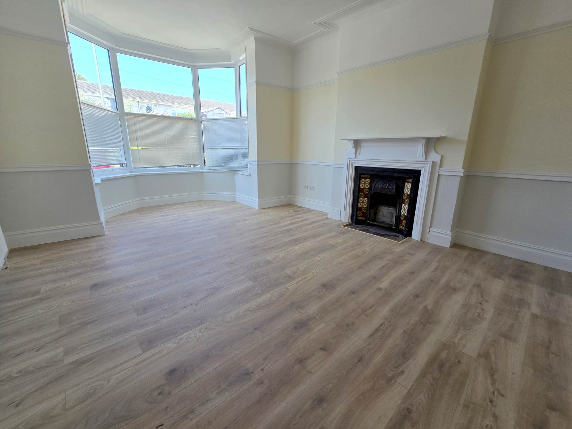 Clovelly Road, Bideford, Image 3