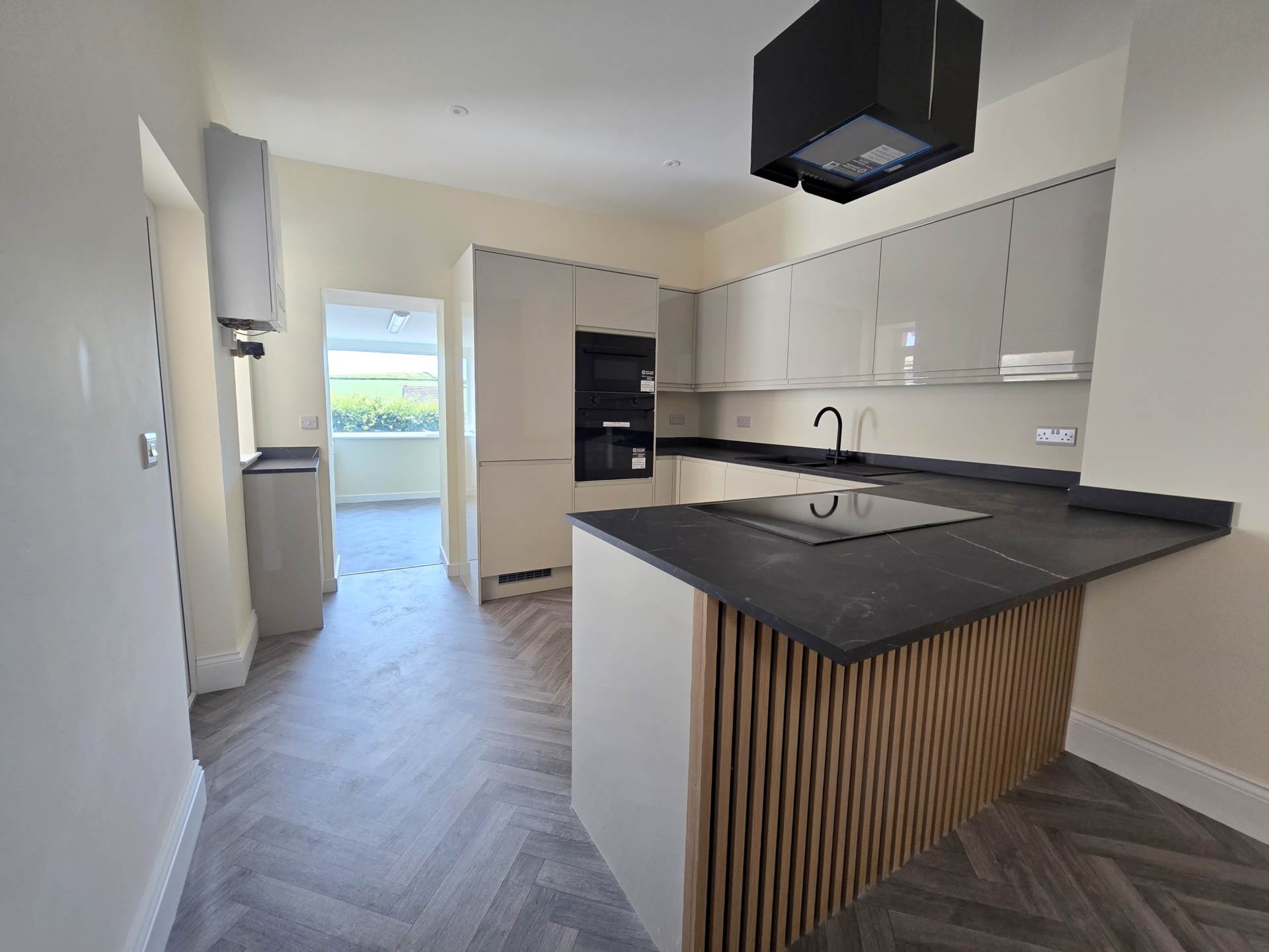 Clovelly Road, Bideford, Image 8