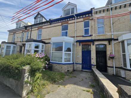 Clovelly Road, Bideford