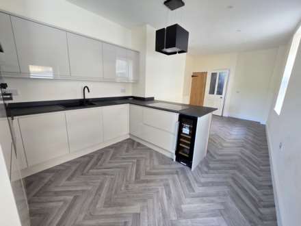 Clovelly Road, Bideford, Image 10