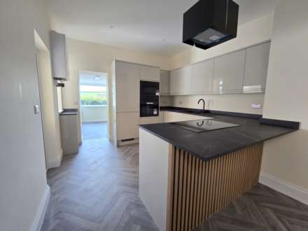 Clovelly Road, Bideford, Image 8