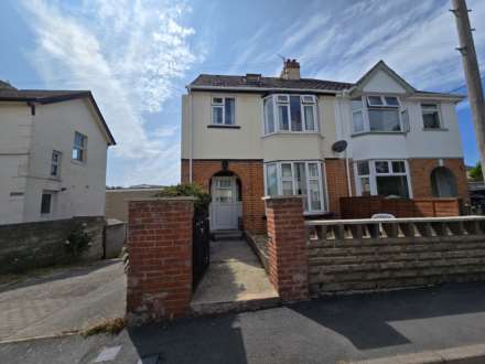 4 Bedroom Semi-Detached, Glentorr Road, Bideford