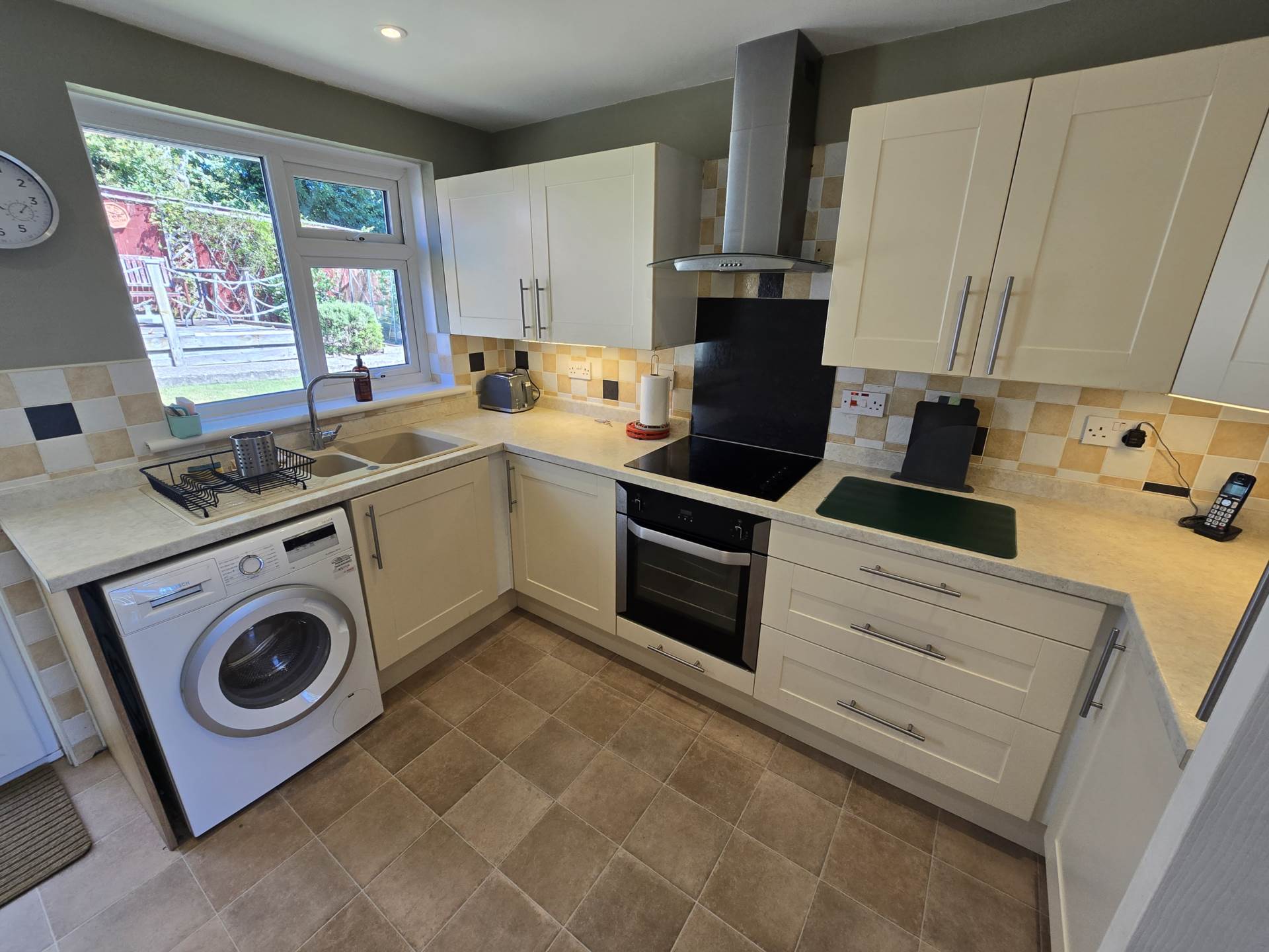 Laurel Avenue, Bideford, Image 5