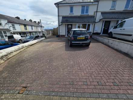 Landolfi Close, Bideford, Image 2