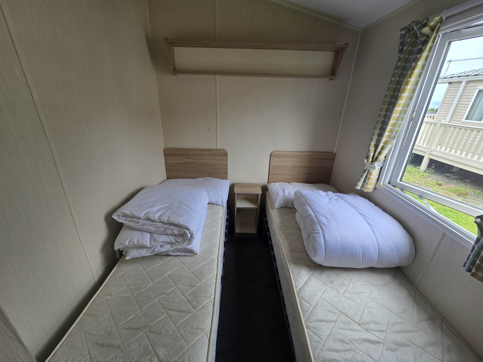 Glade, Bideford Bay Holiday Park Buck, Image 11