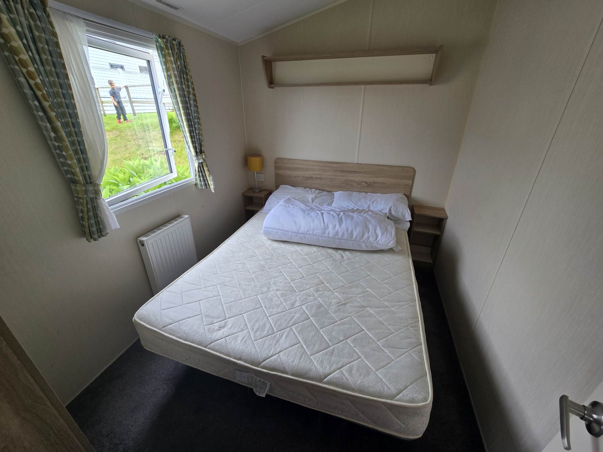 Glade, Bideford Bay Holiday Park Buck, Image 8