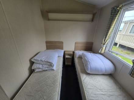 Glade, Bideford Bay Holiday Park Buck, Image 11
