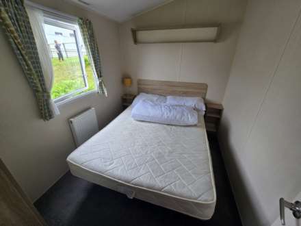 Glade, Bideford Bay Holiday Park Buck, Image 8