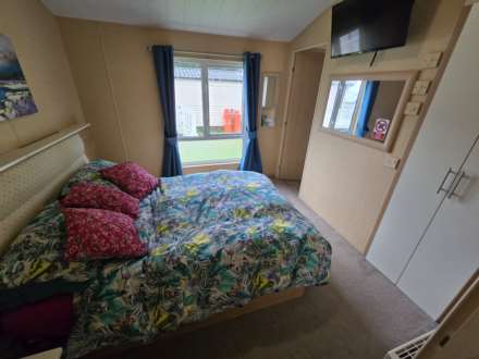 Glade, Bideford Bay Holiday Park Bucks Cross, Image 8