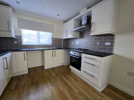 Watkins Way, Bideford, Image 4