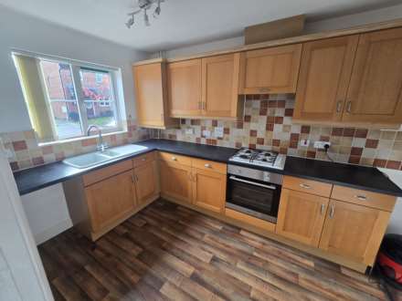 Dane Court, Northam, Image 4