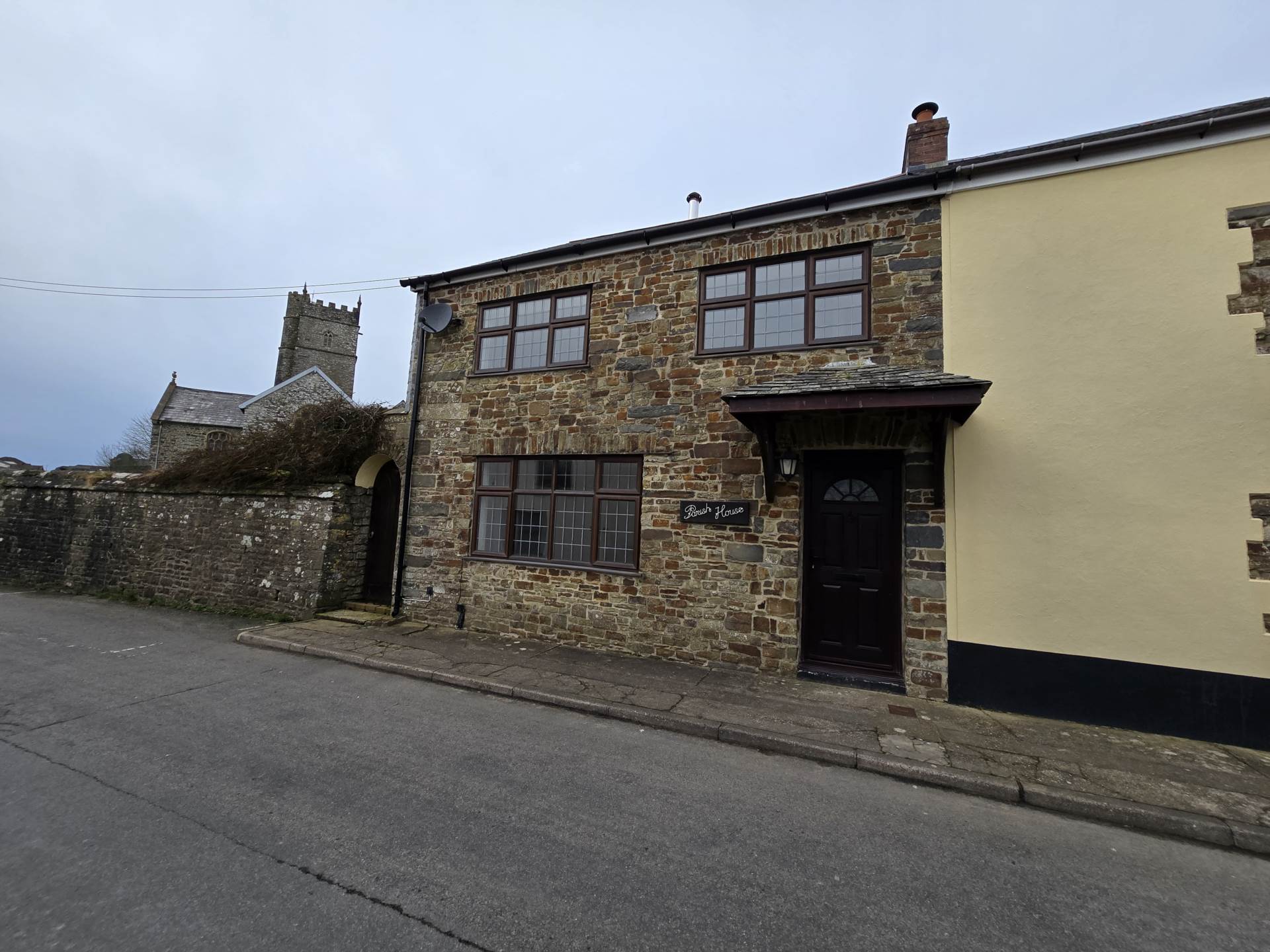 Parish House, Woolfardisworthy, Image 1