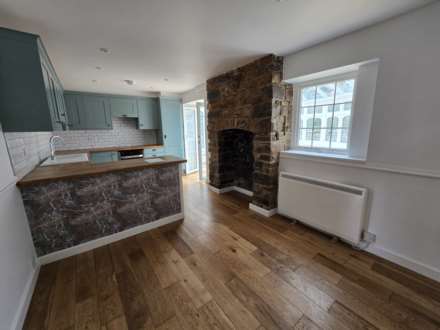 Parish House, Woolfardisworthy, Image 3