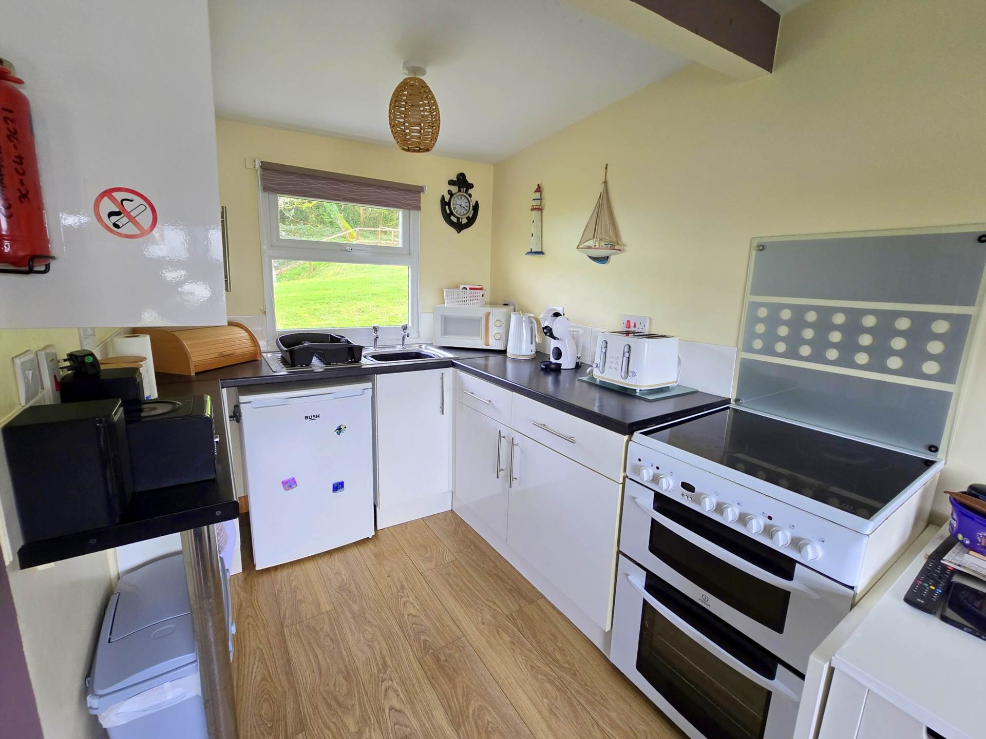 Sea Valley, Bucks Cross, Image 4