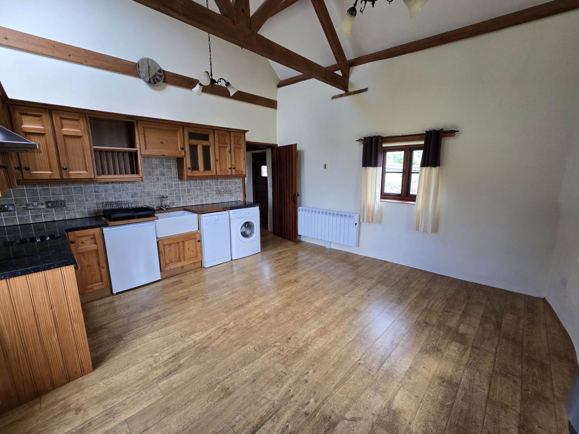 Cob Cottage, Winscott Barton Barns, Littleham, Image 5