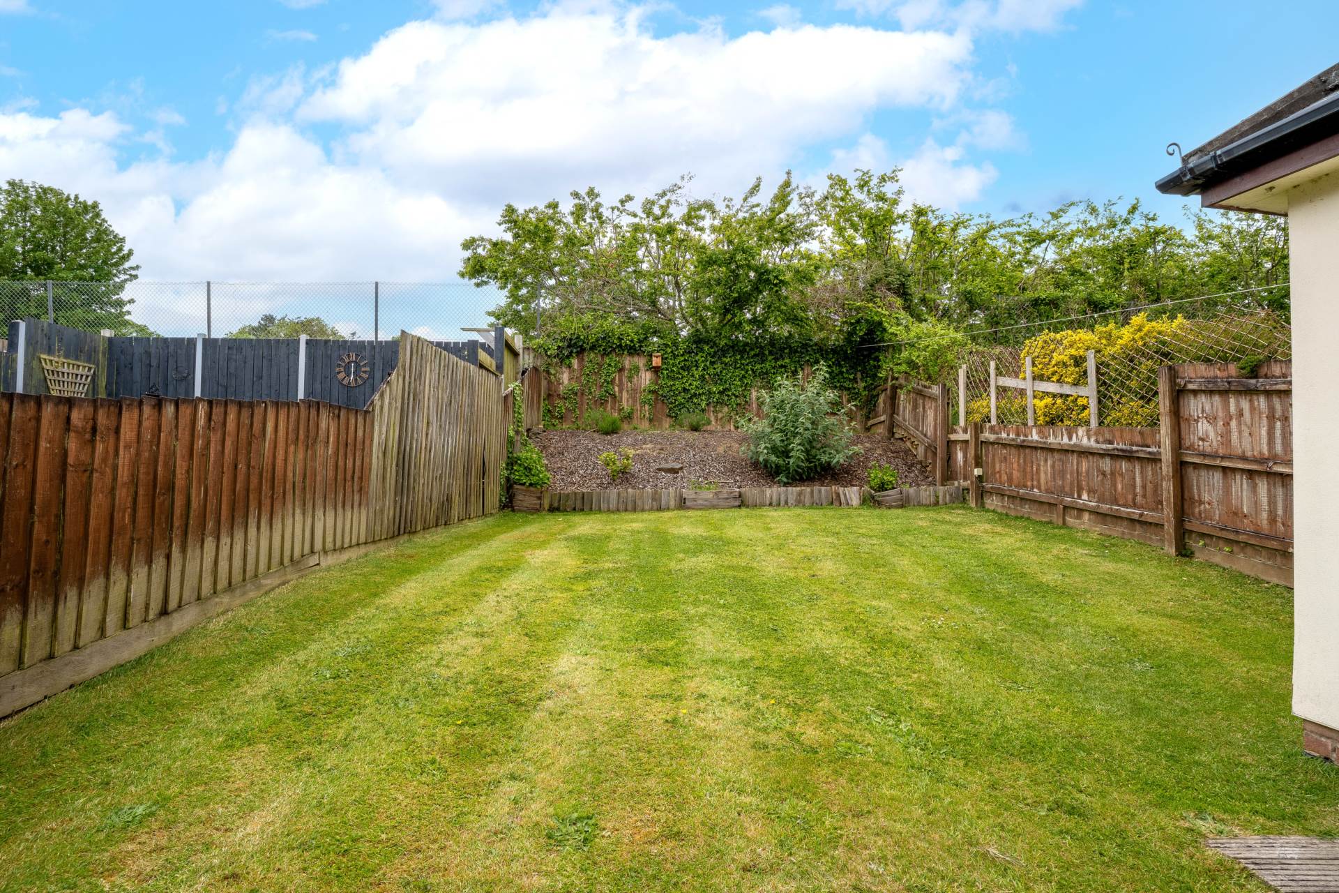 Bevil Close, Bideford, Image 14