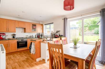 Bevil Close, Bideford, Image 2
