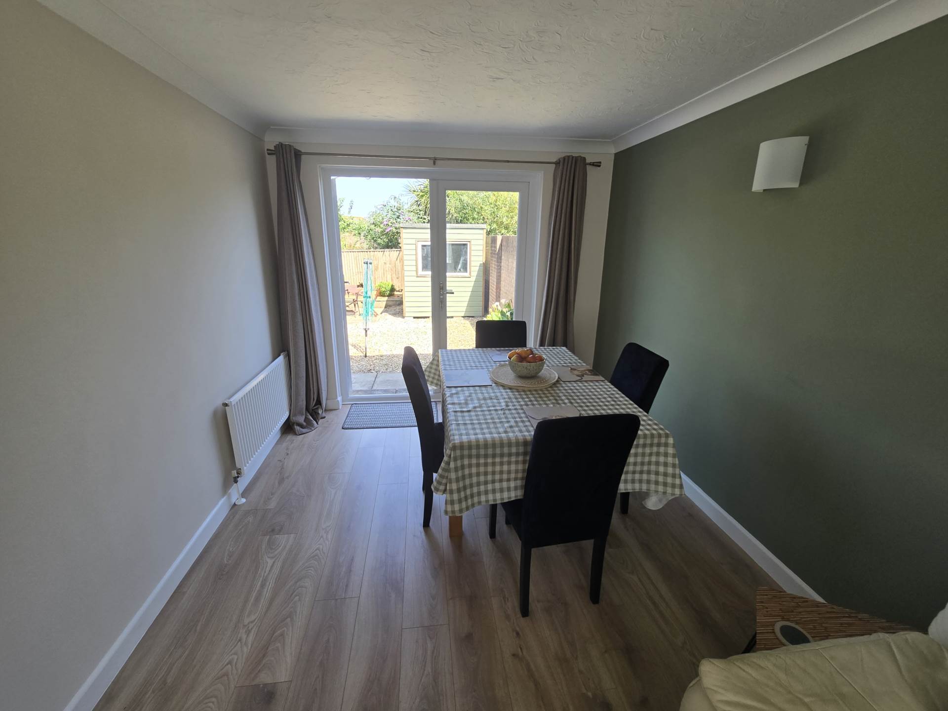 Ridgeway Avenue, Westward Ho!, Image 4