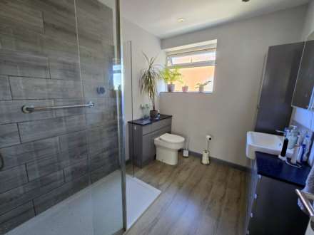 Greenacre Close, Northam, Image 11