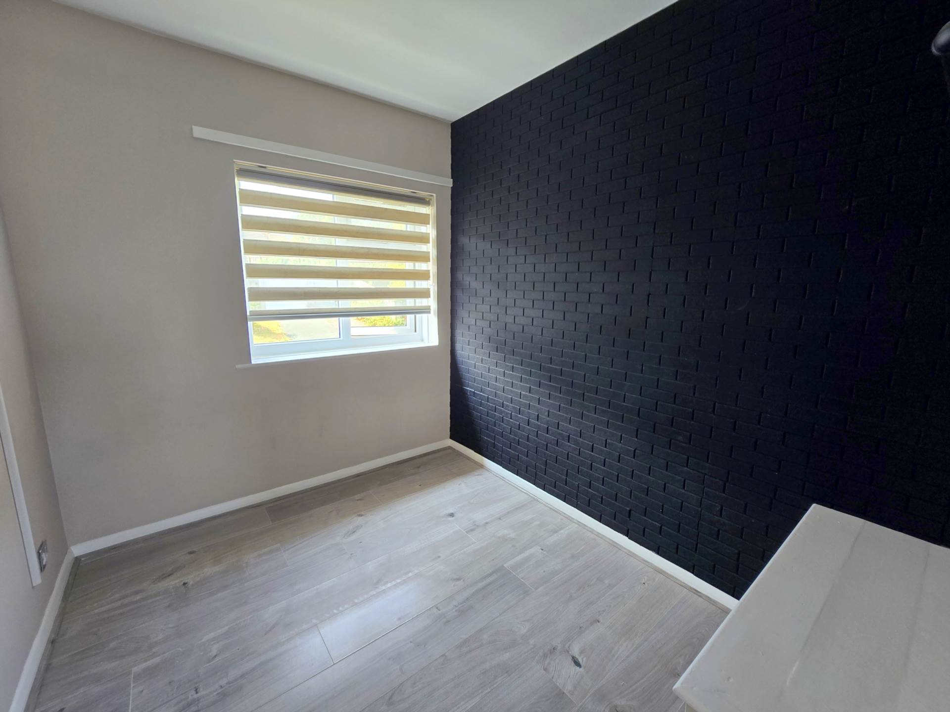 Ochil Close, Bideford, Image 10