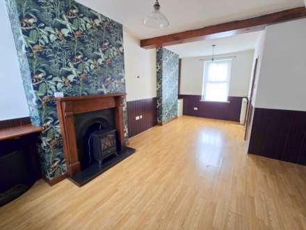 Hyfield Place, Bideford, Image 3