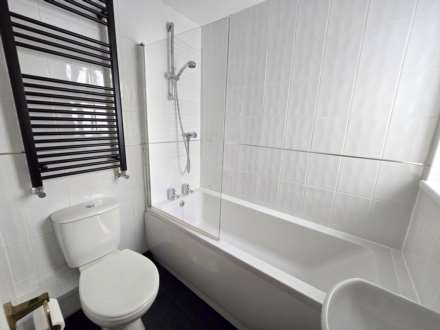 Hyfield Place, Bideford, Image 5